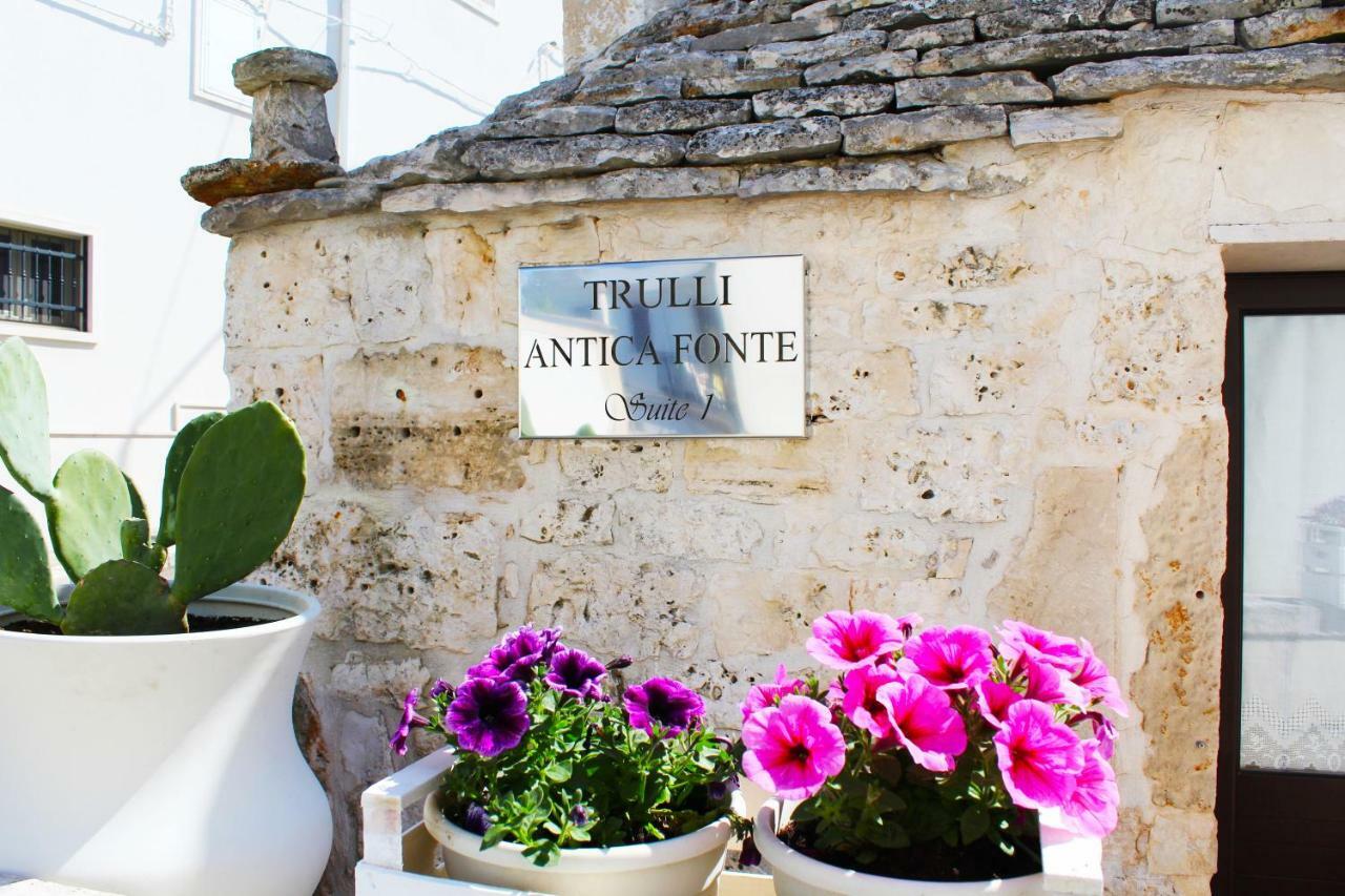 Trulli Antica Fonte Couette-café 2*